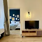 Stylish Im Altbau, Netflix, Sonos, Nahe 3m Und Vorwerk Апартаменты