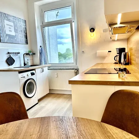 Stylish Im Altbau, Netflix, Sonos, Nahe 3m Und Vorwerk Apartament