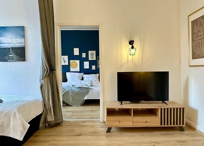 Stylish Im Altbau, Netflix, Sonos, Nahe 3m Und Vorwerk Lejlighed
