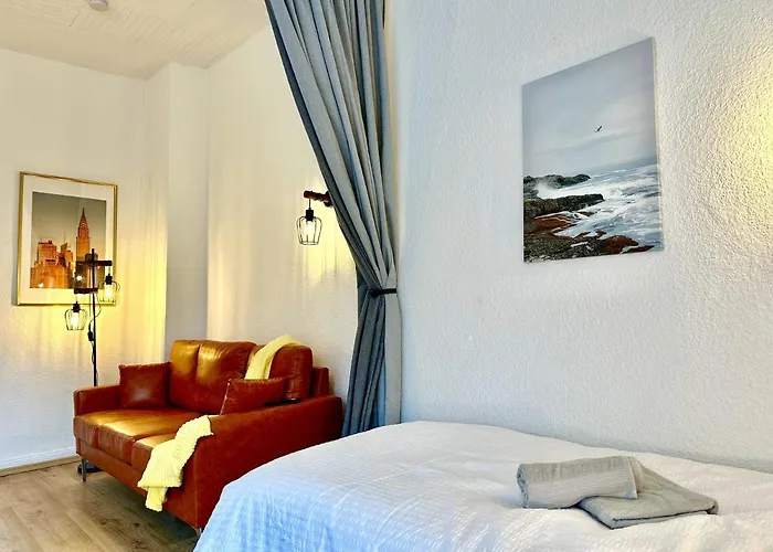 Stylish Im Altbau, Netflix, Sonos, Nahe 3m Und Vorwerk